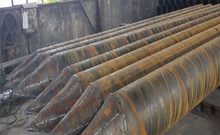 1820螺旋焊管，防城港內(nèi)徑1800mm螺旋焊管，920螺旋鋼管，1920螺旋焊管廠家