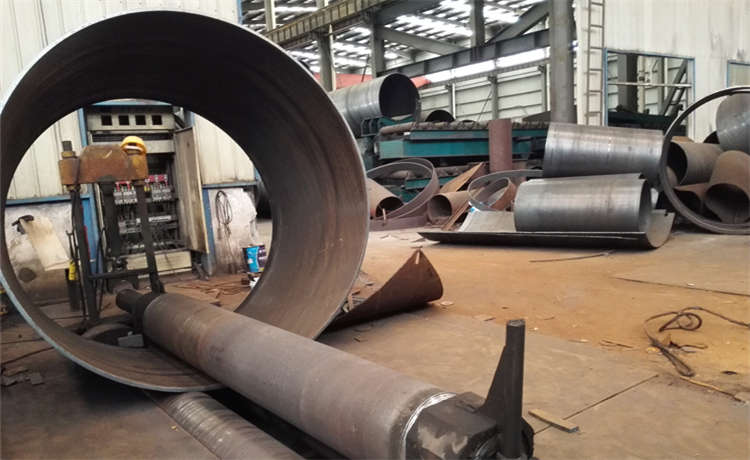 325-10mm螺旋管,1000-16螺旋管,377螺旋鋼管多少錢一米,鋼材場(chǎng)打樁鋼護(hù)筒