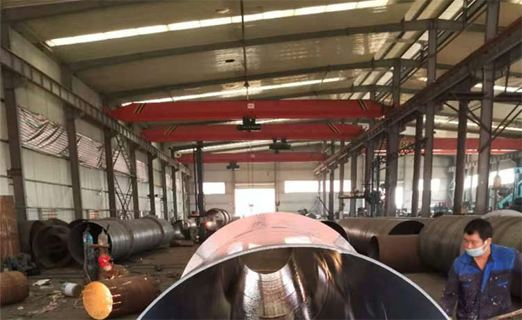 610 724mm螺旋鋼管，賀州3000mm螺旋管，377-10mm螺旋焊管，377螺旋鋼管多少錢一米