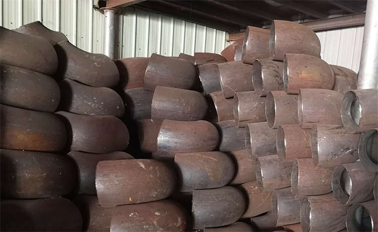 219-6mm螺旋管，920-8mm螺旋鋼管，鋼材場2420mm螺旋焊管，1900污水處理防腐螺旋焊管