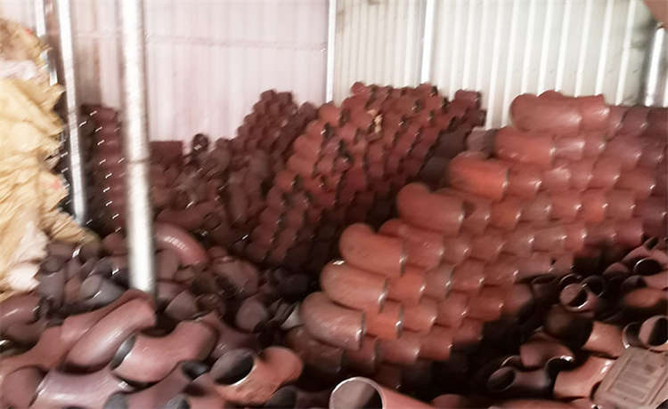 鋼鐵世界1320mm螺旋鋼管，柳州1520-10mm螺旋管，鋼板卷管，鋼材場中板價(jià)格