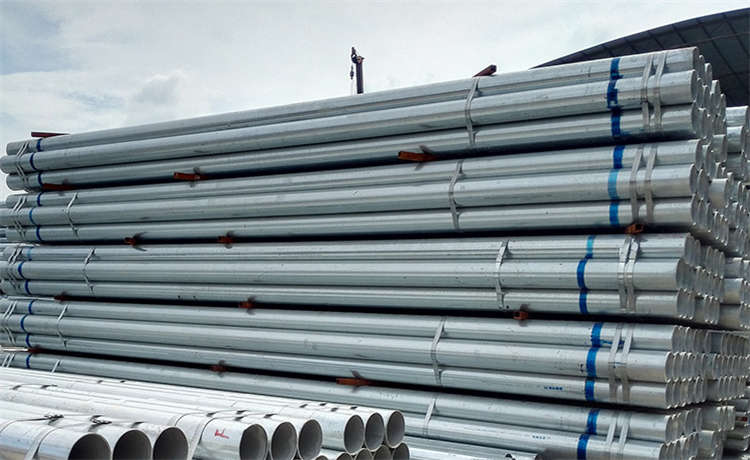 內(nèi)直徑1700mm螺旋焊管，2420mm螺旋管，給水螺旋焊管廠家，污水鋼管廠