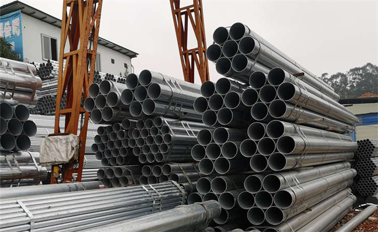 河源325-8mm螺旋鋼管，1320-8-10-12-14mm螺旋焊管，內(nèi)徑1400mm螺旋焊管，污水管道廠家